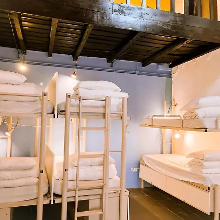 Safestay Bairro Alto بيت شباب Lisboa