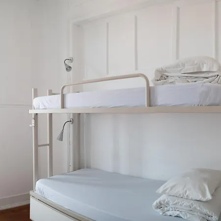 Hostel Safestay Bairro Alto