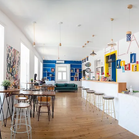Hostel Safestay Bairro Alto *