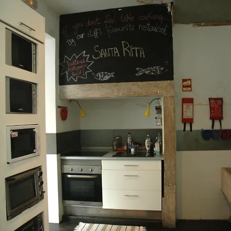 Safestay Bairro Alto بيت شباب