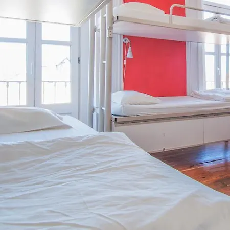 Hostel Safestay Bairro Alto *