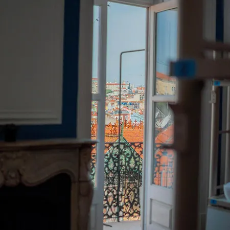 Safestay Bairro Alto 旅馆 *
