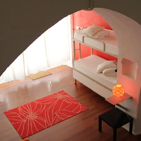 Safestay Bairro Alto * Lisboa