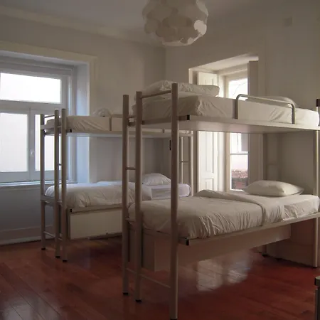 Safestay Bairro Alto Hostel *