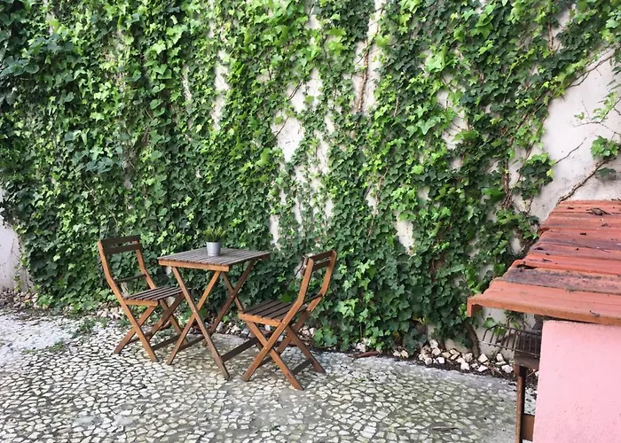 Safestay Bairro Alto بيت شباب Lisboa