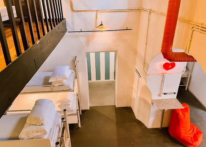 Safestay Bairro Alto بيت شباب *