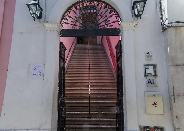ホステル Safestay Bairro Alto リスボン