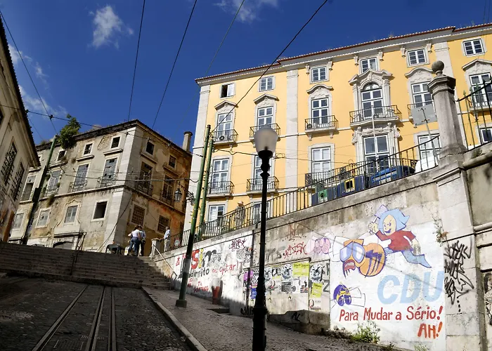 Safestay Bairro Alto بيت شباب Lisboa